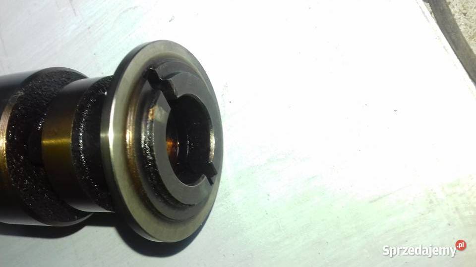 Wałek rozrządu 16 16V mitshubishi Jaworzno sprzedam
