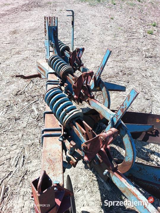 Pług Fiskars 3 skiby sprężyna non stop resor Rostkowo