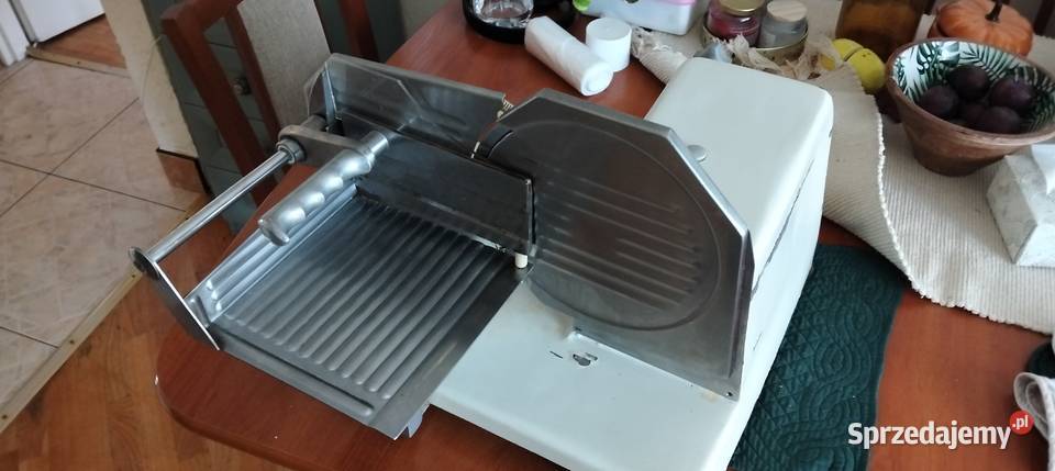 Krajalnica do mięsa firmy MaGa 1990 działająca Pozostałe