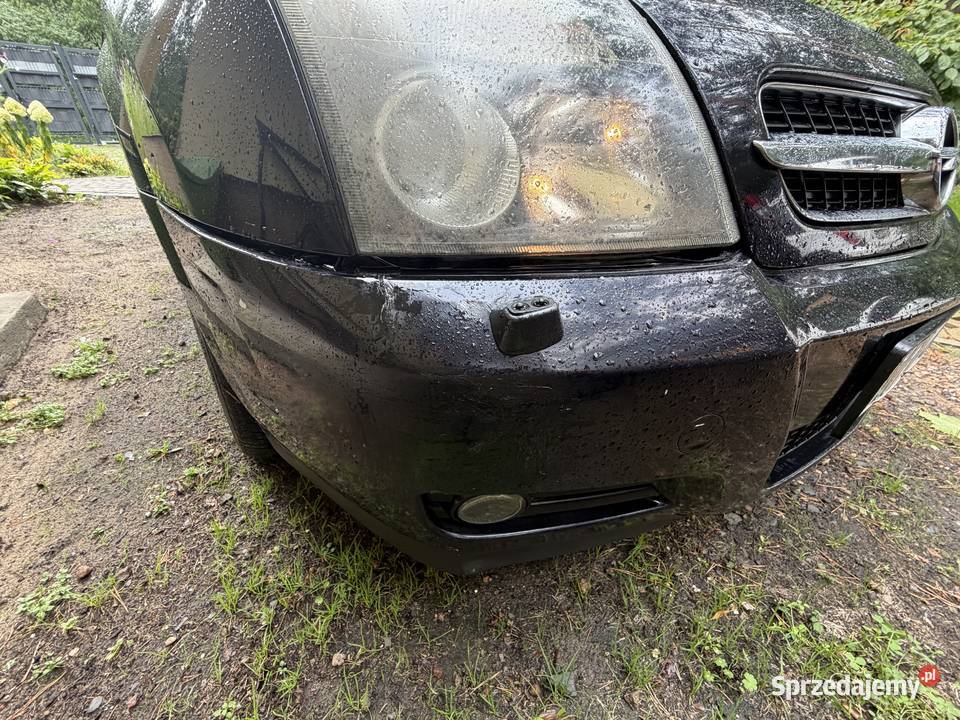 Opel vectra c 2005r mały przebieg Rok produkcji 2005 Włodzimierzów