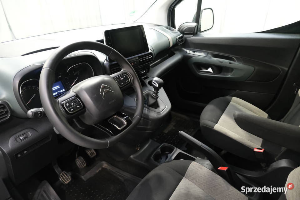 CITROEN BERLINGO 2022 149900 ccm 102 manualna mazowieckie Warszawa