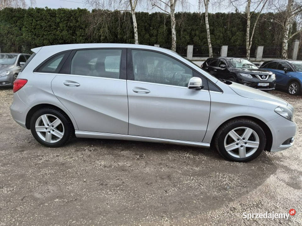 Mercedes B 180 Bogata wersja W246 2011 srebrny Bydgoszcz