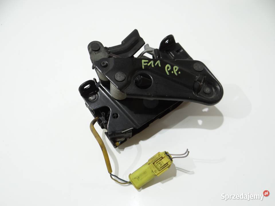 ZAMEK MASKI PRAWY BMW F10 7184442