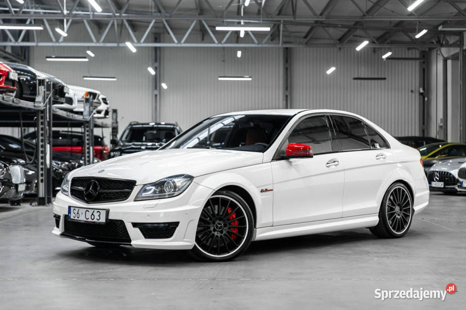 Mercedes C 63 AMG Performance Limited Edition 1 podgrzewane fotele Węgrzce