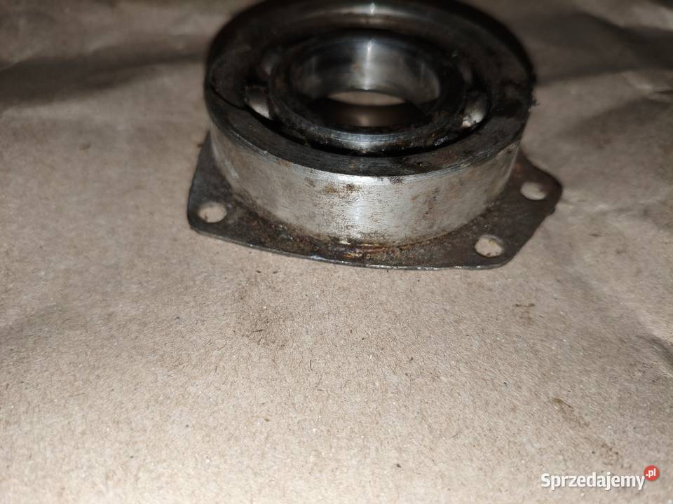 Przednia podpora wału korbowego silnika K750 M72 Leszno