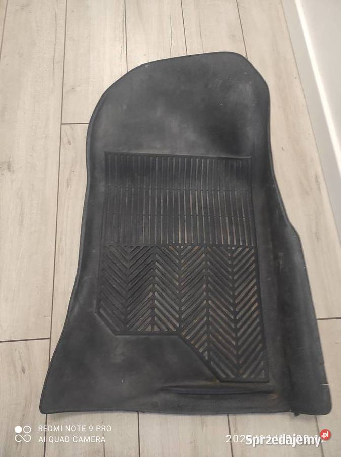 Oryginalny dywanik do mercedesa w124 1246803540 osobowe Motoryzacja Kulesze Kościelne sprzedam
