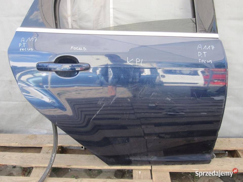 FORD FOCUS MK3 III 12r drzwi prawe tył kompletne sprzedam