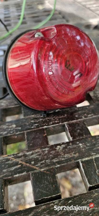 Nowa z PRL uSygnatury oryginalna lampa tylna