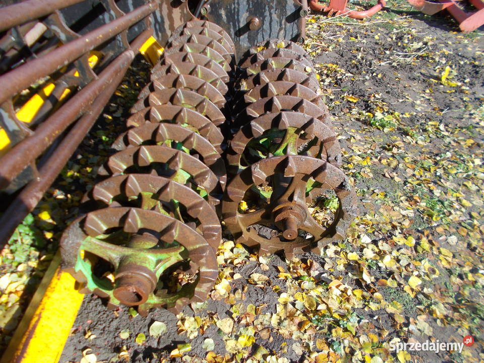 Agregat uprawowo siewny 3 m wał crosskill wałek Pigża