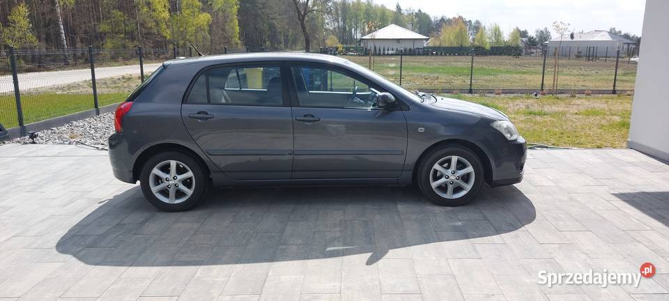Toyota Corolla 14 16V 2006 benzyna