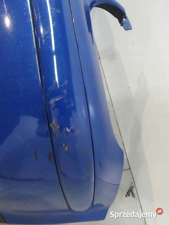 ZDERZAK PRZÓD NIEBIESKI VW Volkswagen Golf IV