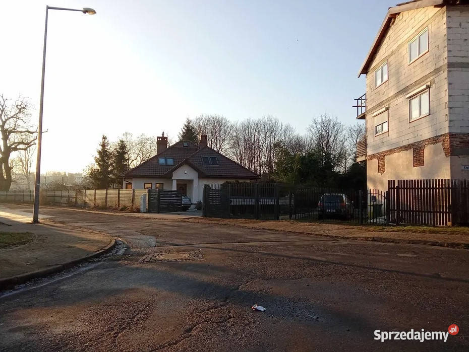 Plac do wynajęcia dzierżawy centrum Legnicy 340 Wynajem Legnica