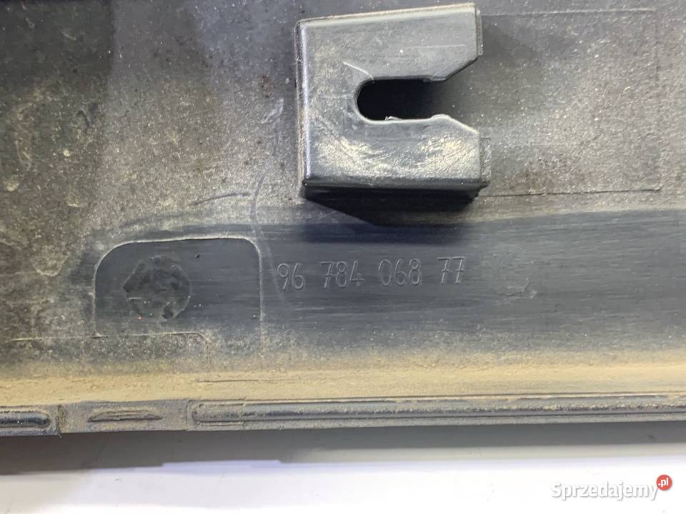 LISTWA DRZWI PRAWY TYŁ PEUGEOT 2008 I Hatchback