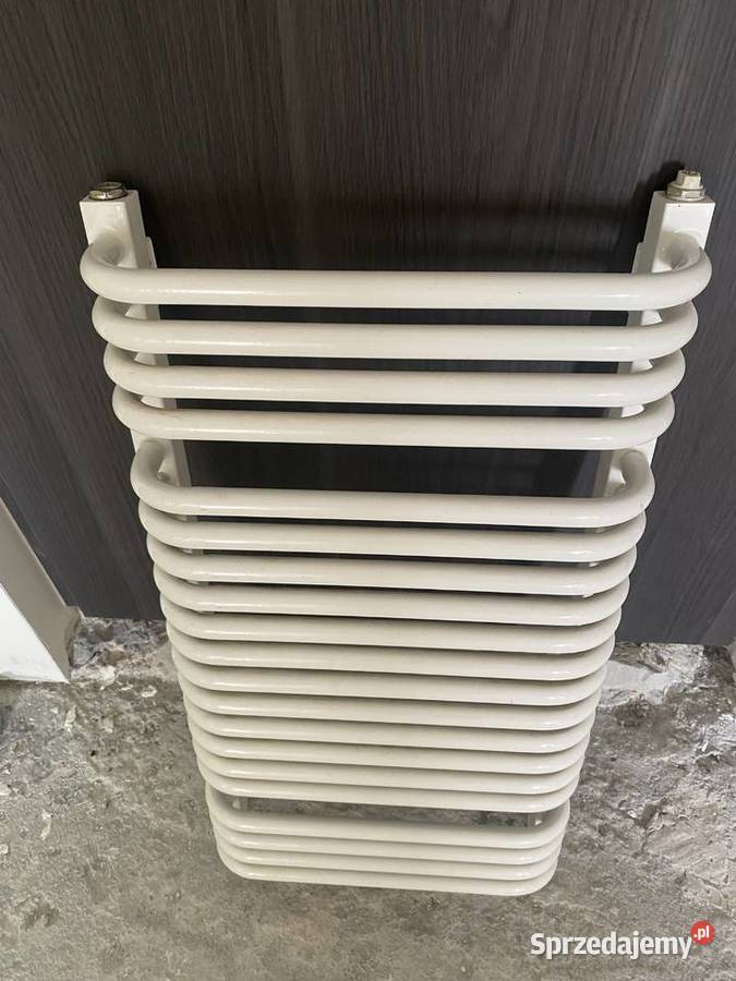 grzejnik kaloryfer do łazienki 75 x 40 drabinka Dąbrowa Górnicza