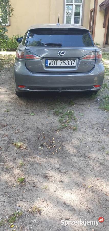Lexus ct hybryda CT
