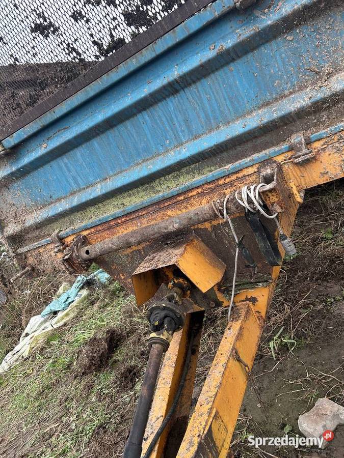 Rozrzutnik Rolland 7 ton Łuków