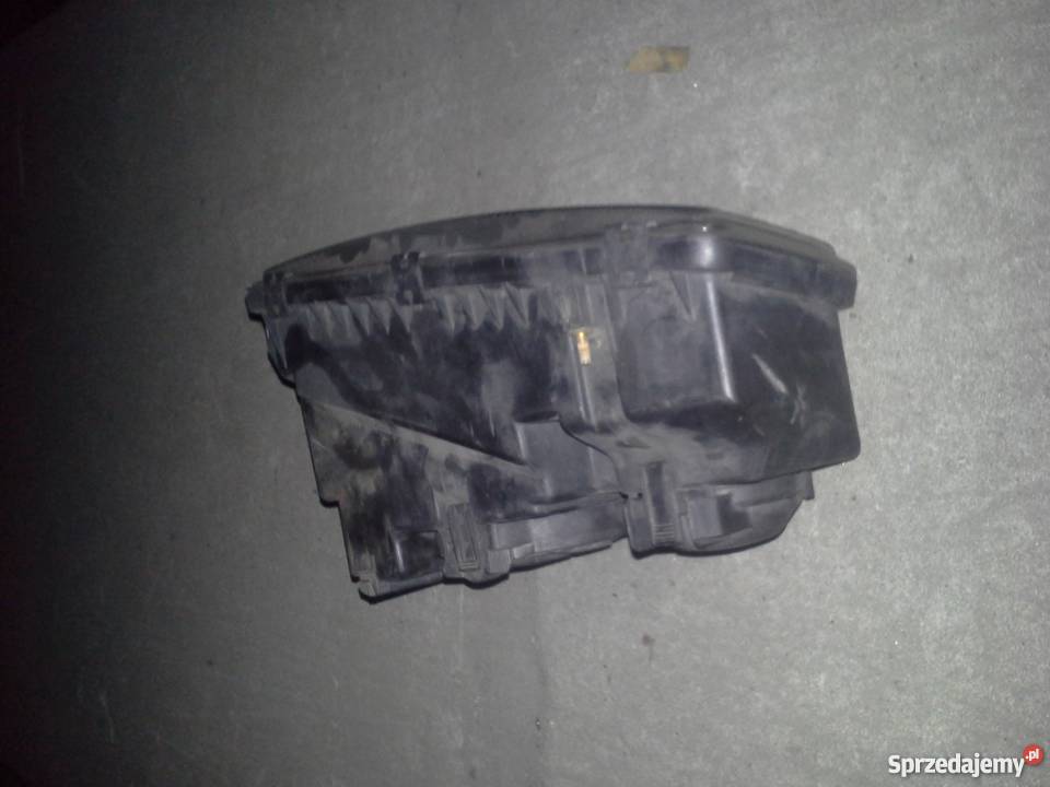 REFLEKTOR PRAWY LAMPA PRAWA ACTROS 0301081122 Oświetlenie Części samochodowe Kłobuck
