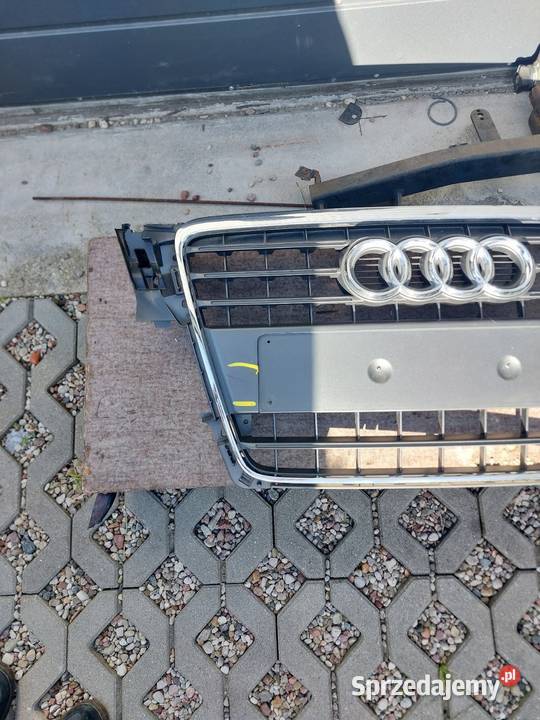 AUDI A4 B8 0711 GRILL ATRAPA 8K0853651 osobowe Wejherowo