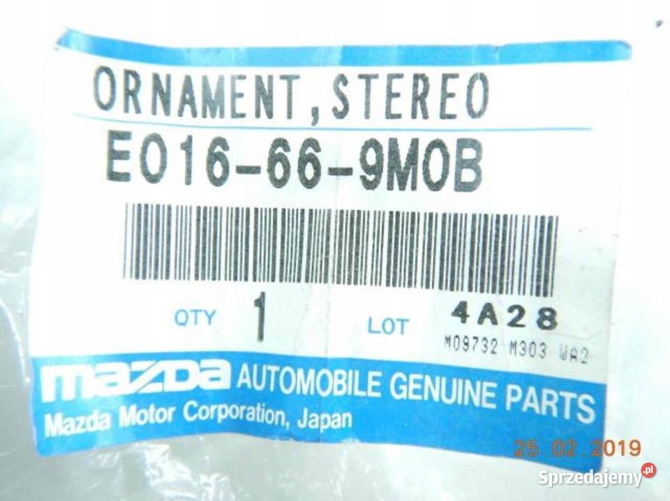 ZAŚLEPKA KONSOLI RADIA MAZDA MX3 9293 626 94