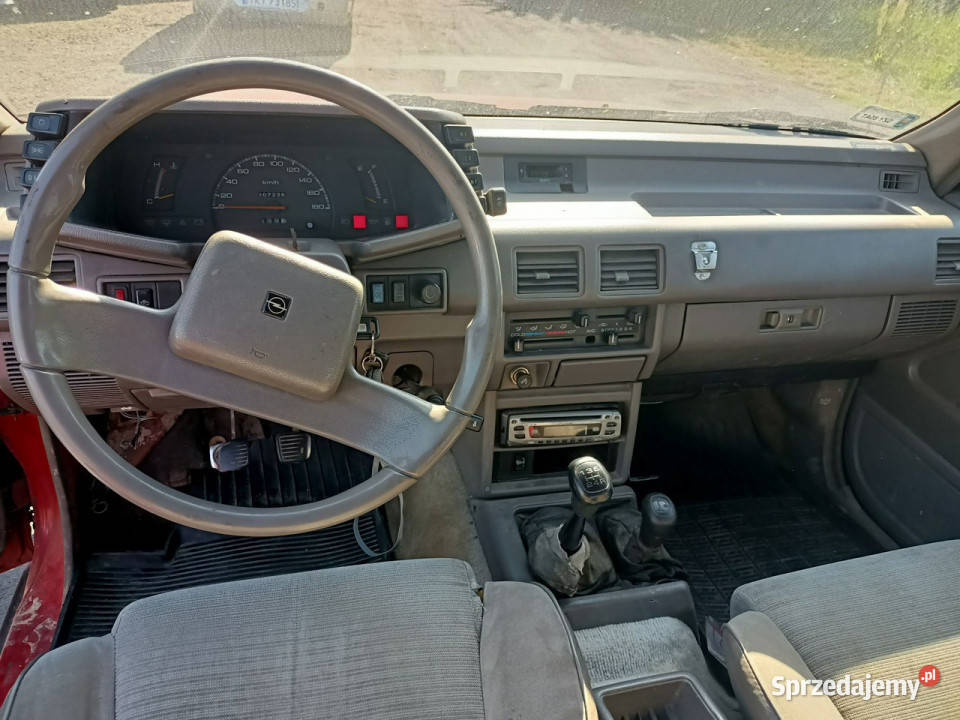 Opel Campo Opel Campo 25D 76 4x4 93r Tarnów