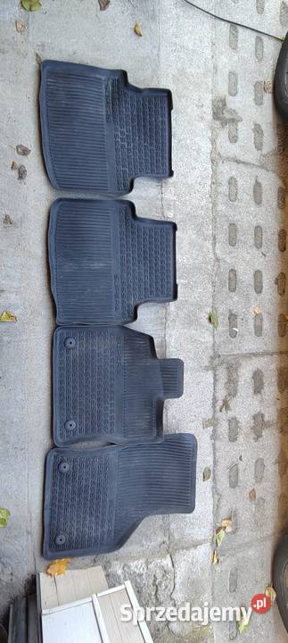 Dywaniki gumowe oryginalne Skoda Superb III Dywaniki