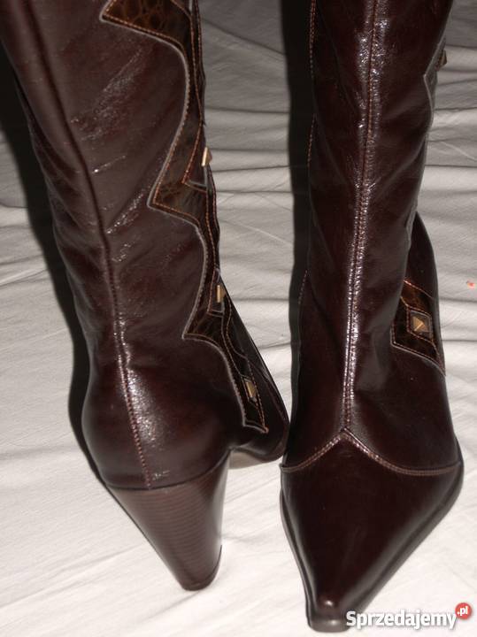 Kozaki Ciepłe Kowbojki 39 40 Nowe Ozdobione Rozmiar 40 sprzedam