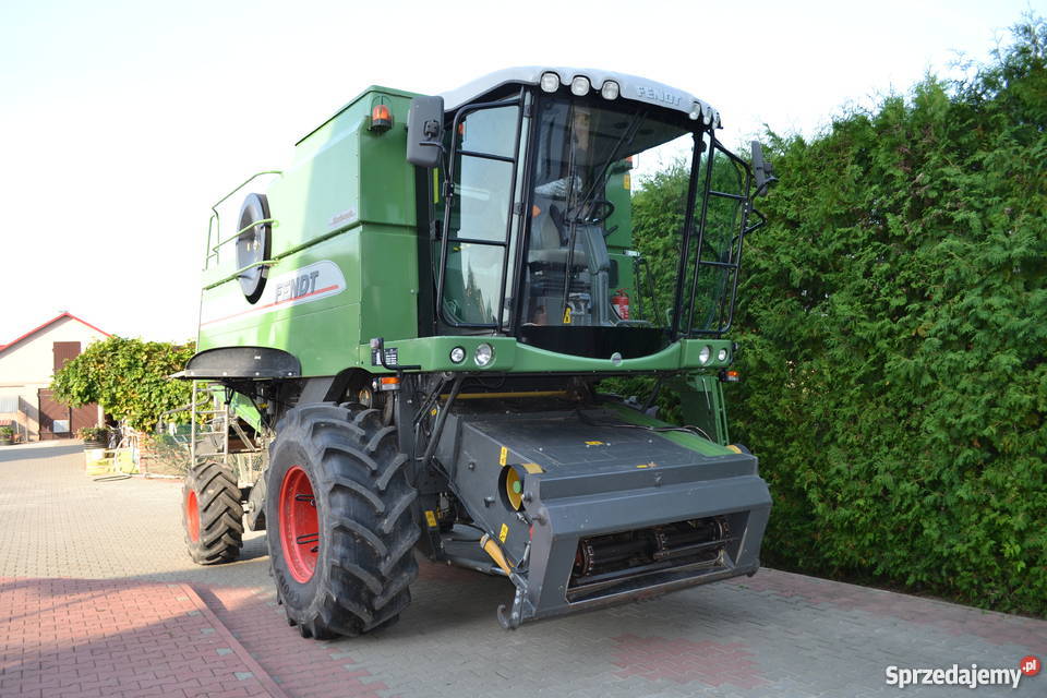 Kombajn zbożowy Fendt 5220 E
