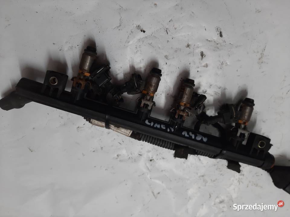 Fiat Doblo Linea Albea 14 8V wtryskiwacz wtrysk Ksawerów