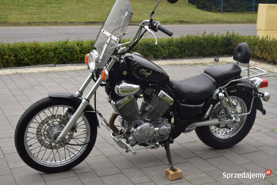 Yamaha XV customowy styl książka 2 ręka z DE A2 Yamaha Śrem