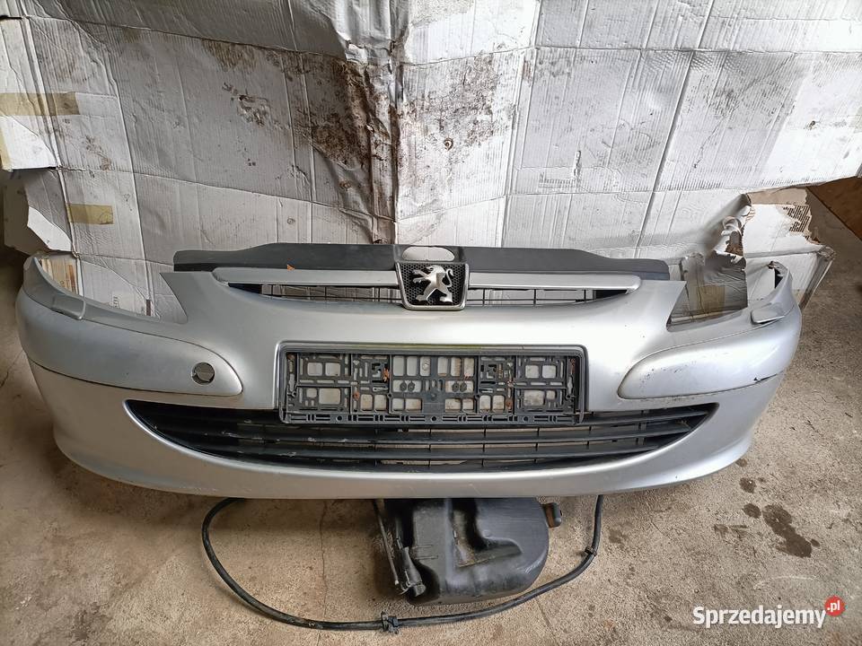Peugeot 307 zderzak przód ze spryskiwaczami lamp wielkopolskie sprzedam