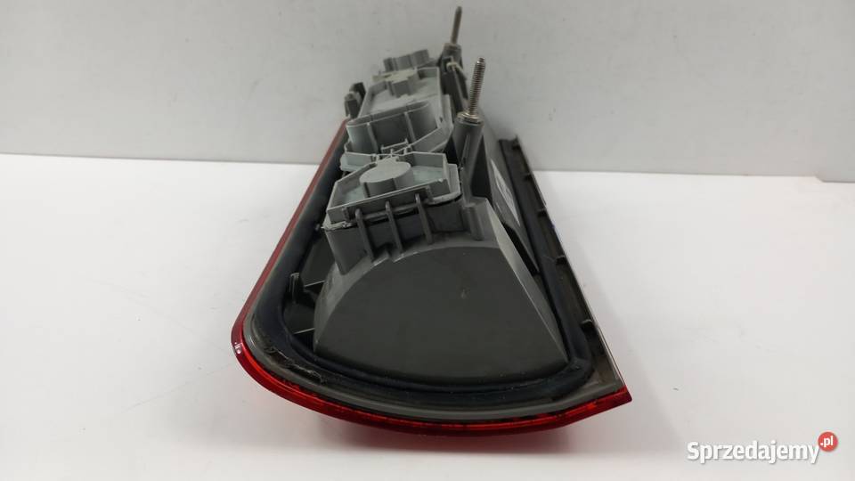 FORD CONNECT MK1 LIFT LAMPA TYŁ PRAWA sprzedam