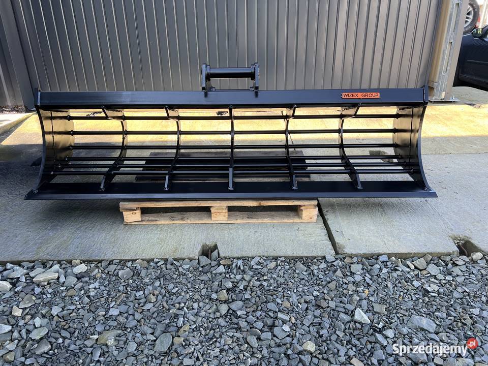 Łyżka skarpowa ażurowa 250 1015t małopolskie Łętowe sprzedam