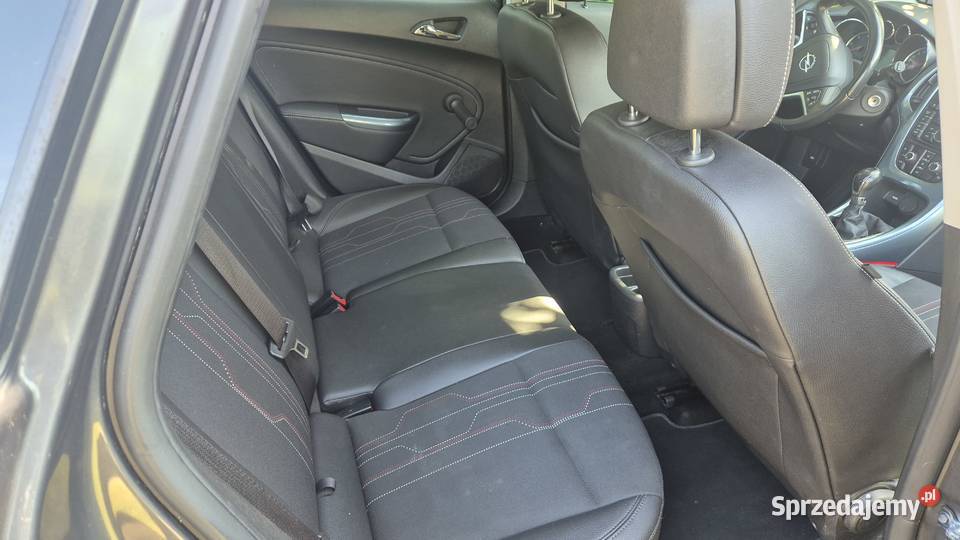 Opel Astra J Super Stan Edycja na 150 lat Opla sprzedam