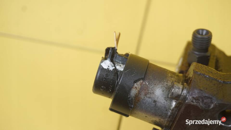 TRAFIC VIVARO 20 DCI EURO 5 14r 114 M9R692 pompa świętokrzyskie