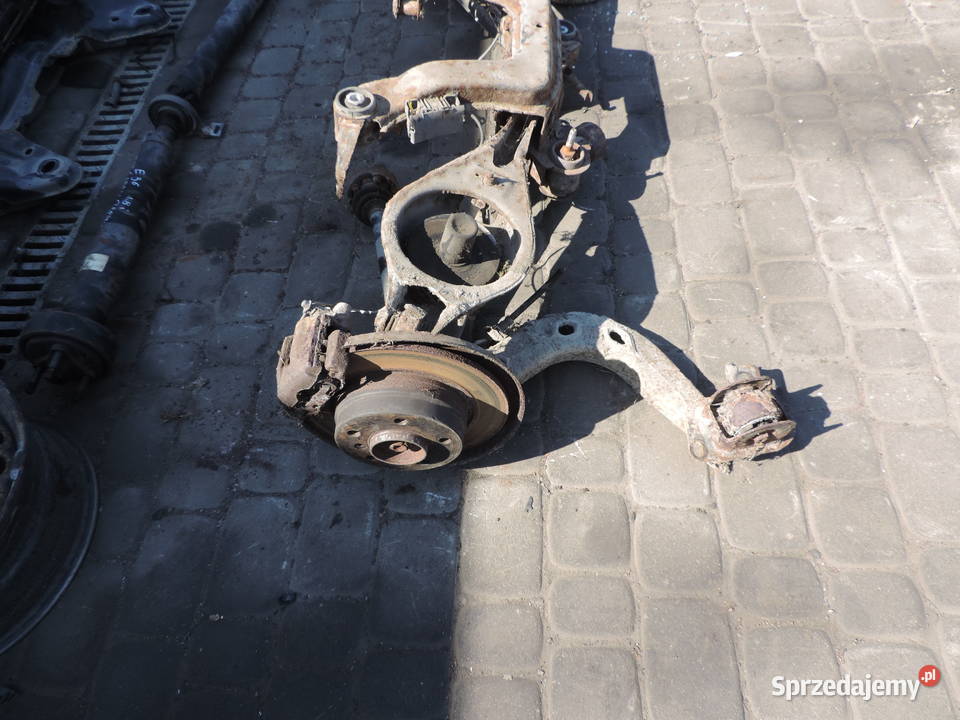 ZAWIESZENIE TYŁ BELKA SANKI TRAWERS BMW E36 Rok produkcji 1997 małopolskie