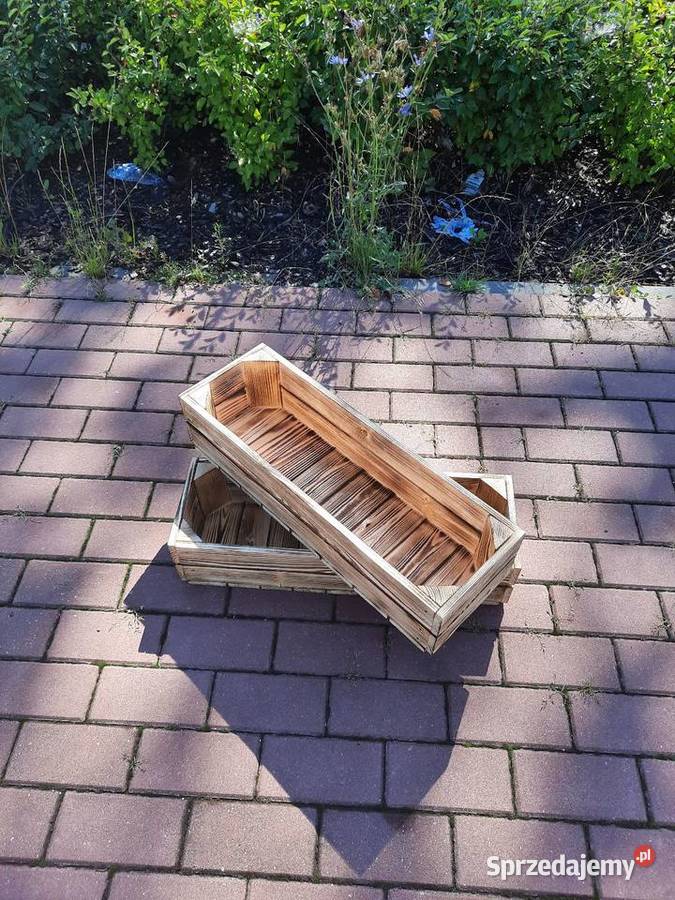 Skrzynka drewniana 10 tzw doniczka 6020135 Rawa Mazowiecka