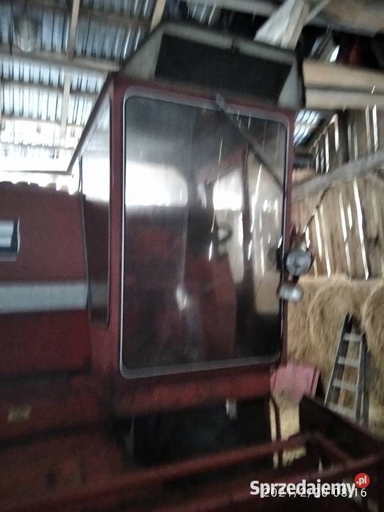 Kabina Massey Ferguson nieuszkodzony Górki-Baćki