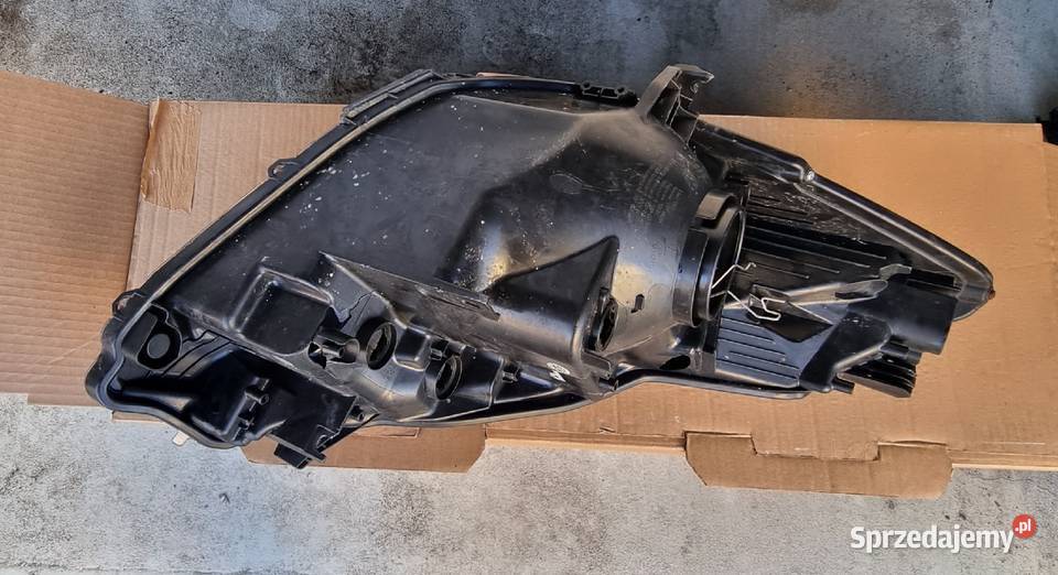 Lampa przednia lewa Yaris III 1417 lift Rok produkcji 2016 kujawsko-pomorskie
