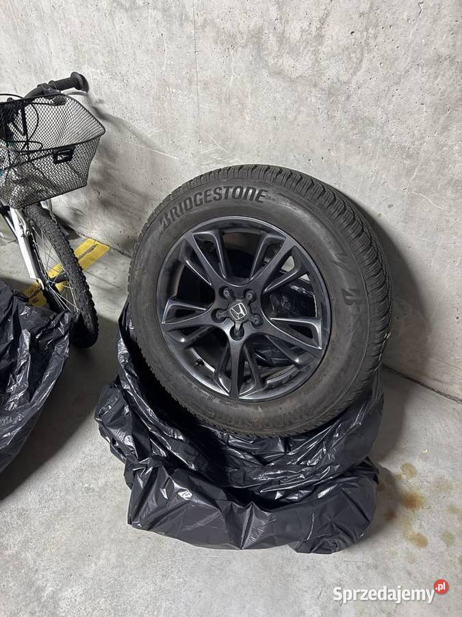 Opony zimowe 4 i felgi R18 Warszawa