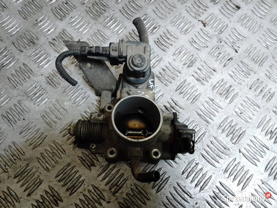 PRZEPUSTNICA KIA SHUMA II 2 18 B 0K24718911 małopolskie Radłów