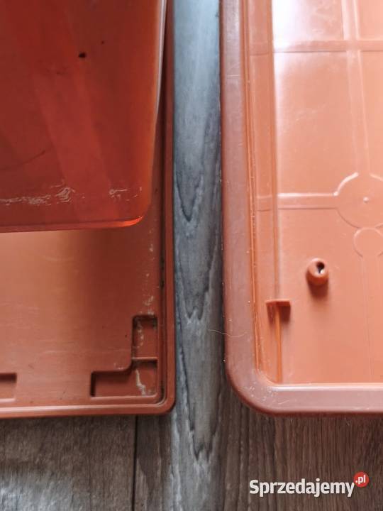 plastikowe skrzynki balkonowe korytko korytka