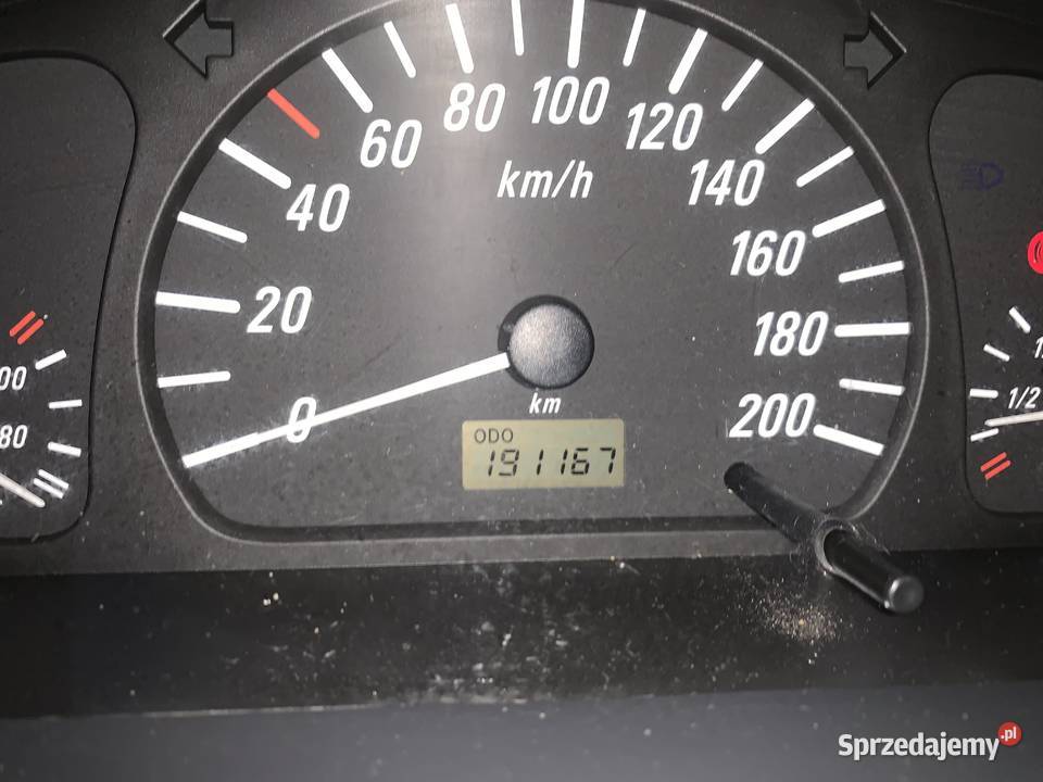 Opel Agila 10 mazowieckie Radom