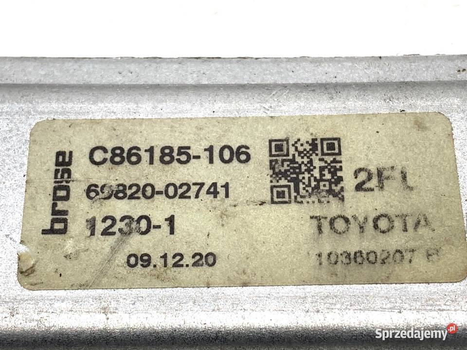 PODNOŚNIK SZYBY LEWY PRZÓD TOYOTA COROLLA E21 podkarpackie