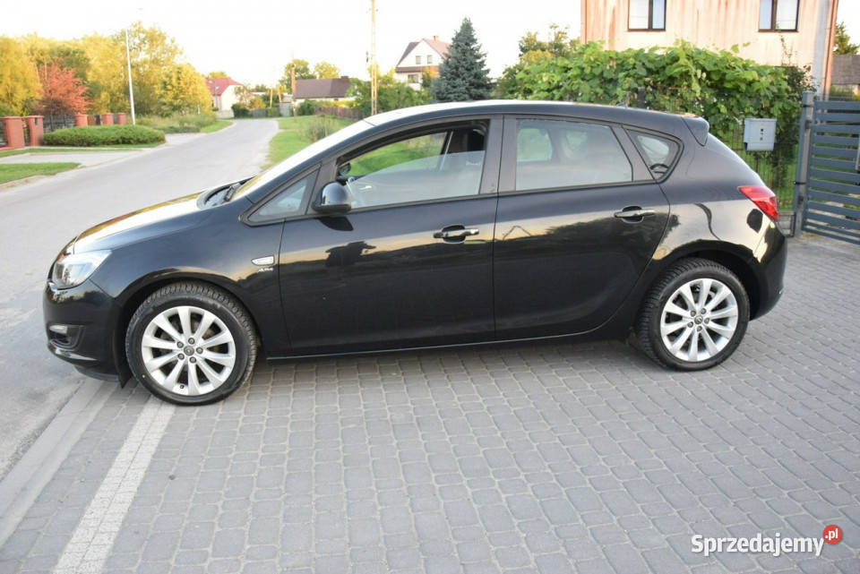 Opel Astra 14TB 2013r 69 Oryginał lakier Majdan Sieniawski
