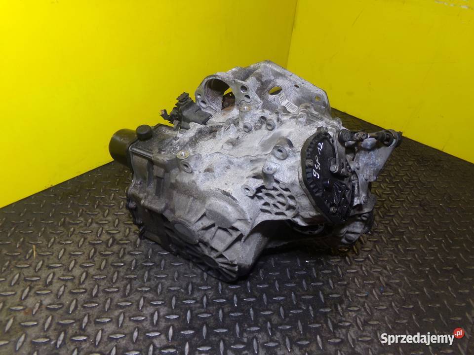 GOLF VII 16 TDI 15r skrzynia biegow AUTOMAT QHU Suków sprzedam