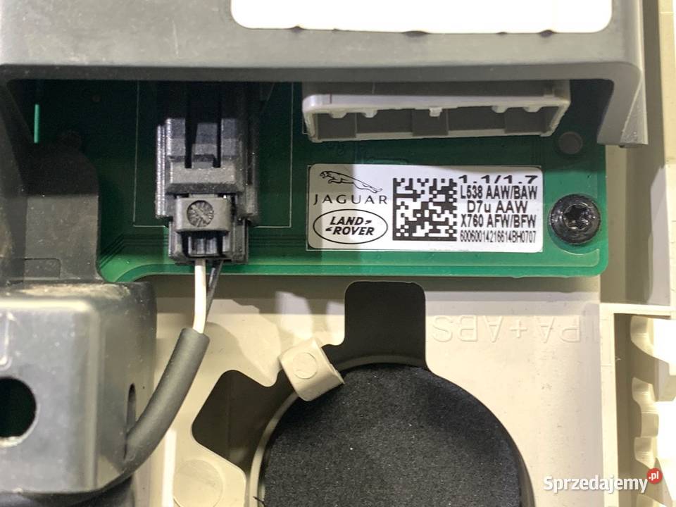 LAMPA SUFITOWA JAGUAR FPACE SUV WNĘTRZA