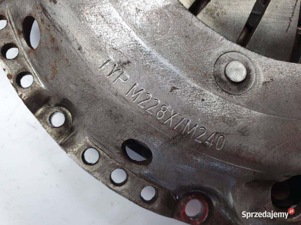 SPRZĘGŁO VOLKSWAGEN TRANSPORTER T4 3082231031 osobowe Pozostałe Lipno