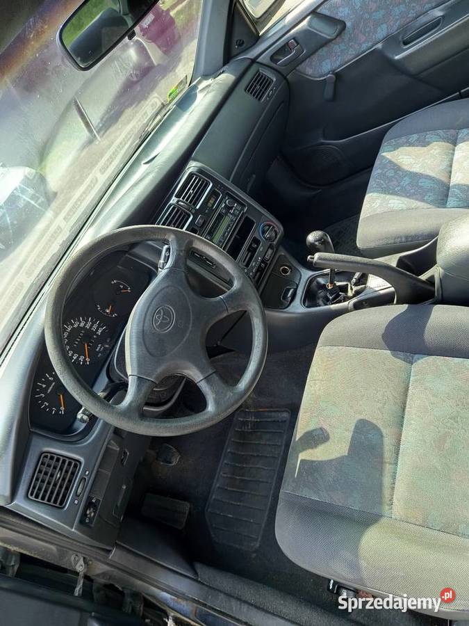 Toyota Carina 16B Rok produkcji 1998 Środa Wielkopolska