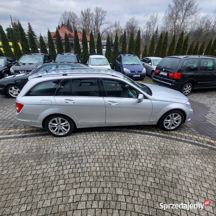 Mercedes Cklasa kompresor Avangarde super stan 184KM Góra Kalwaria