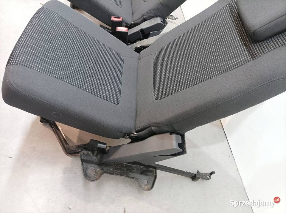 FOTELE III RZĄD LEWY PRAWY KOMPLET Peugeot 5008